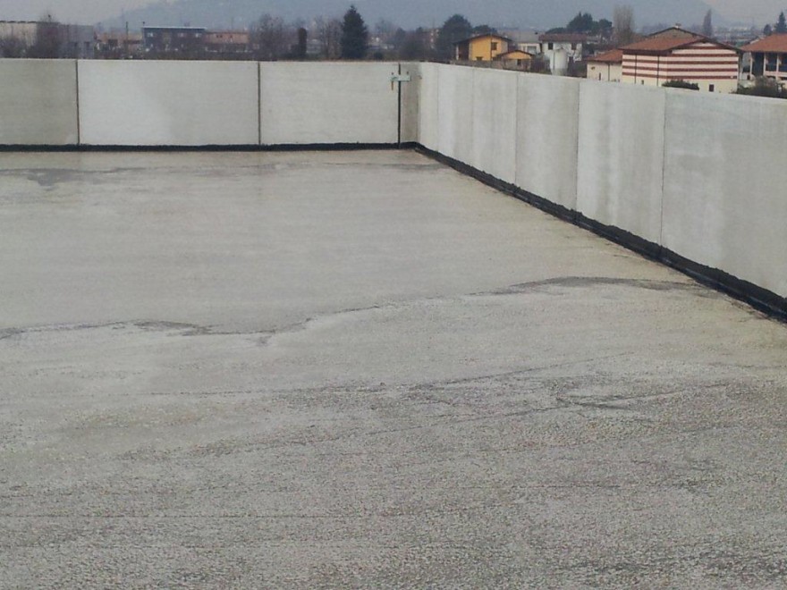 Poliurea su copertura capannone Rovato